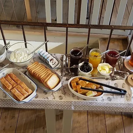 La Carosera Bed & Breakfast Castellengo